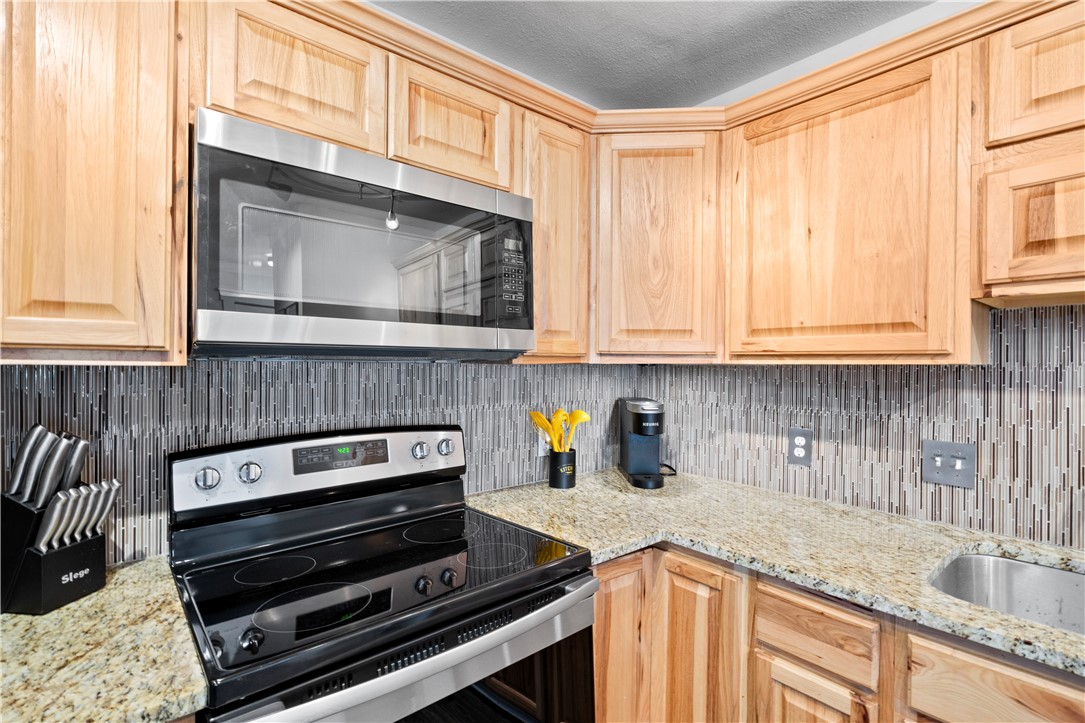 6275 State Highway 361 102 Property Photo 5