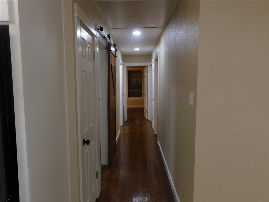 3318 Mahan Dr Property Photo 7