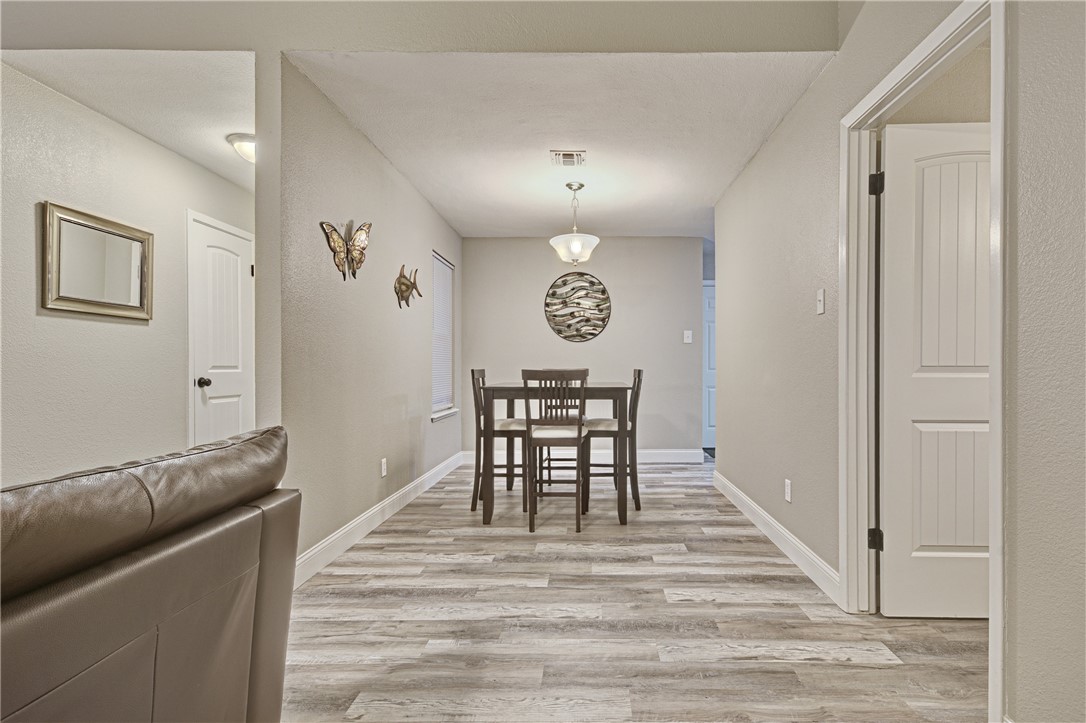 430 Orion Dr Property Photo 7