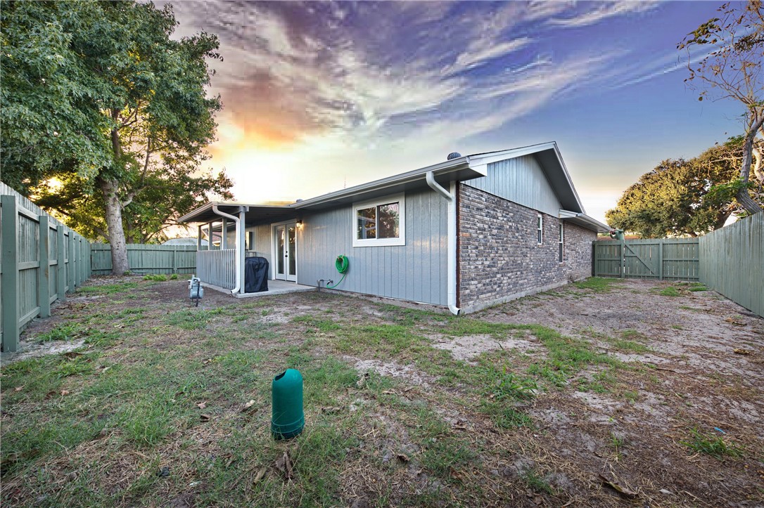 430 Orion Dr Property Photo 20