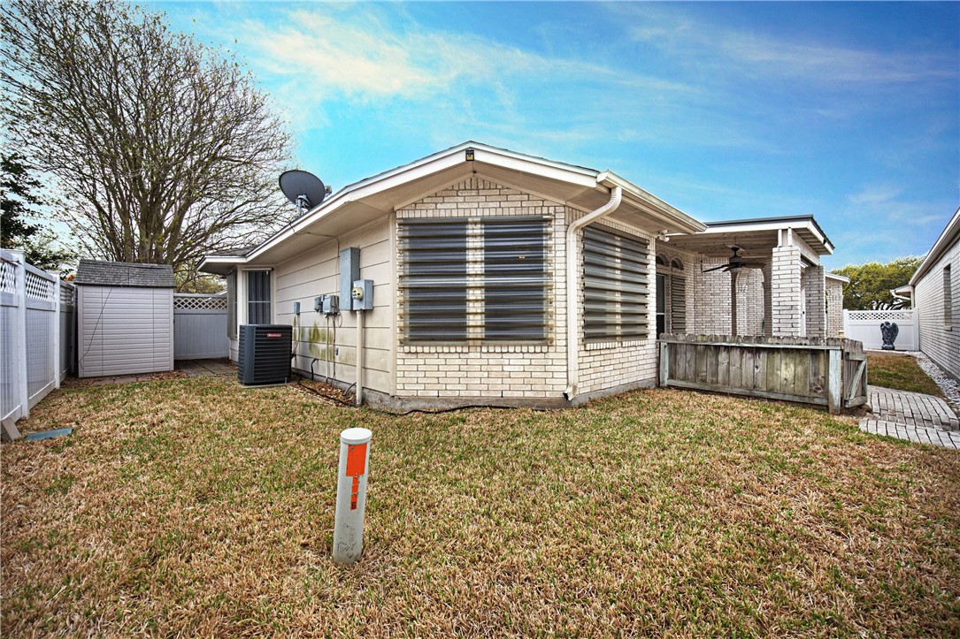 5806 Commonwealth Lane Property Photo 26