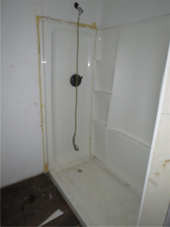 1826 Yale St Property Photo 17