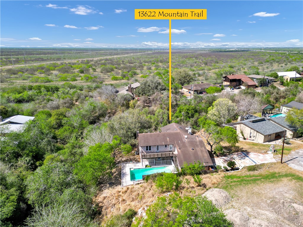 13622 Mountain Trl Property Photo 2