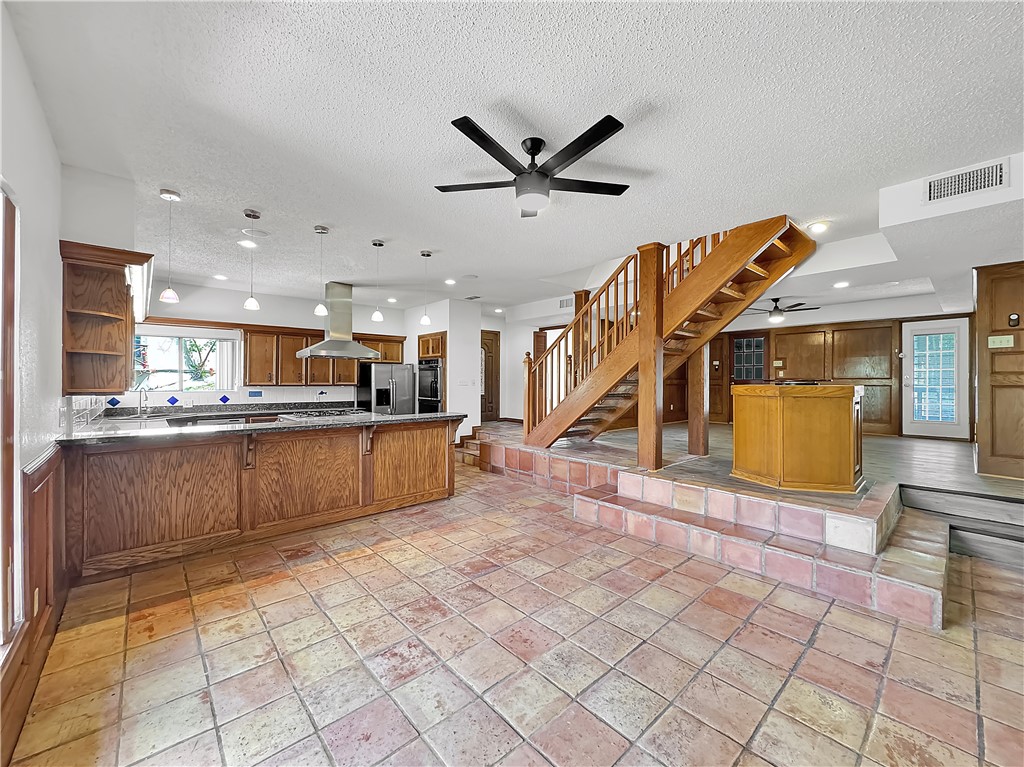 13622 Mountain Trl Property Photo 9
