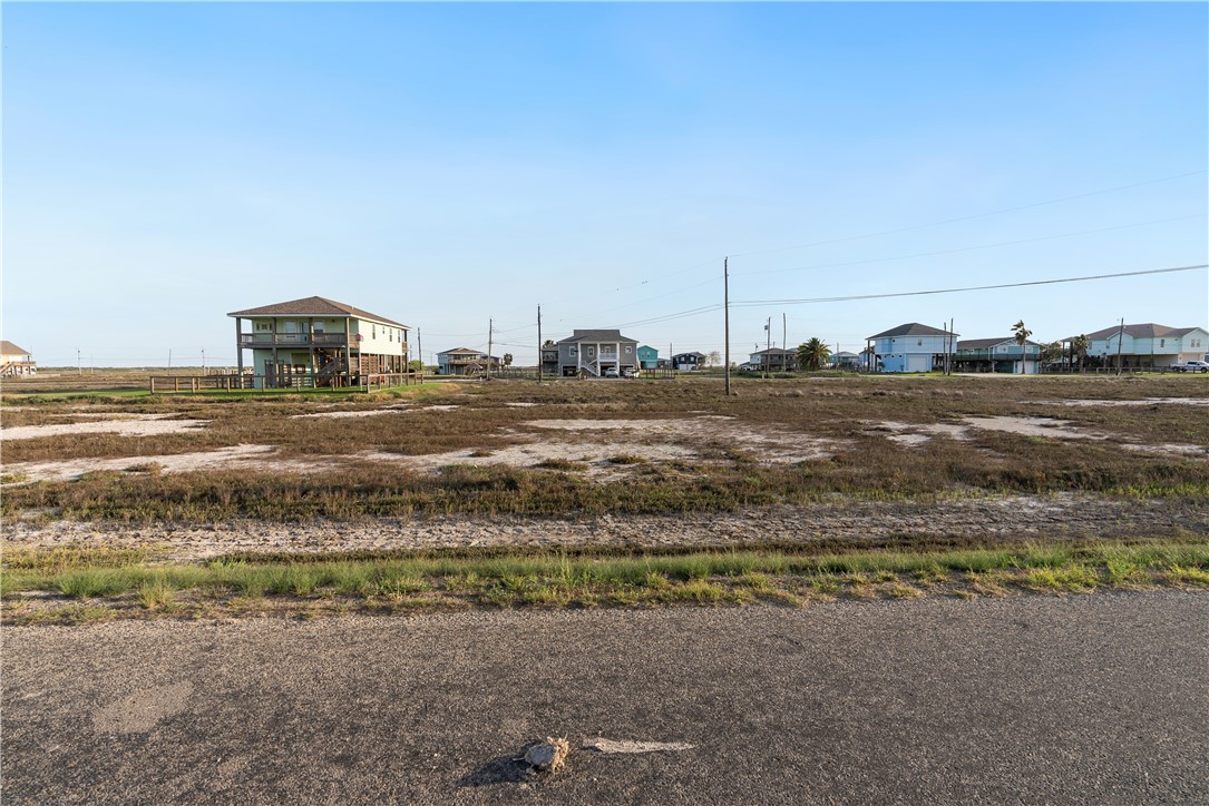 250 Kingfish Dr Property Photo 3