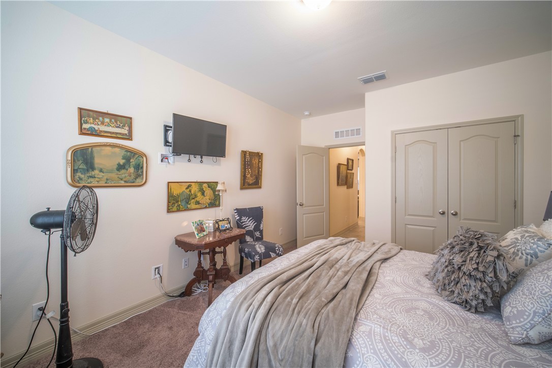 7417 Seal Beach Ct Property Photo 10