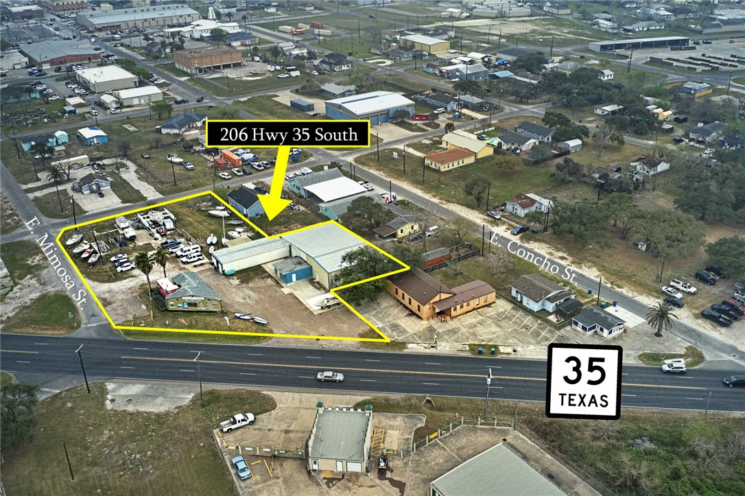 206 Highway 35 S Property Photo 2