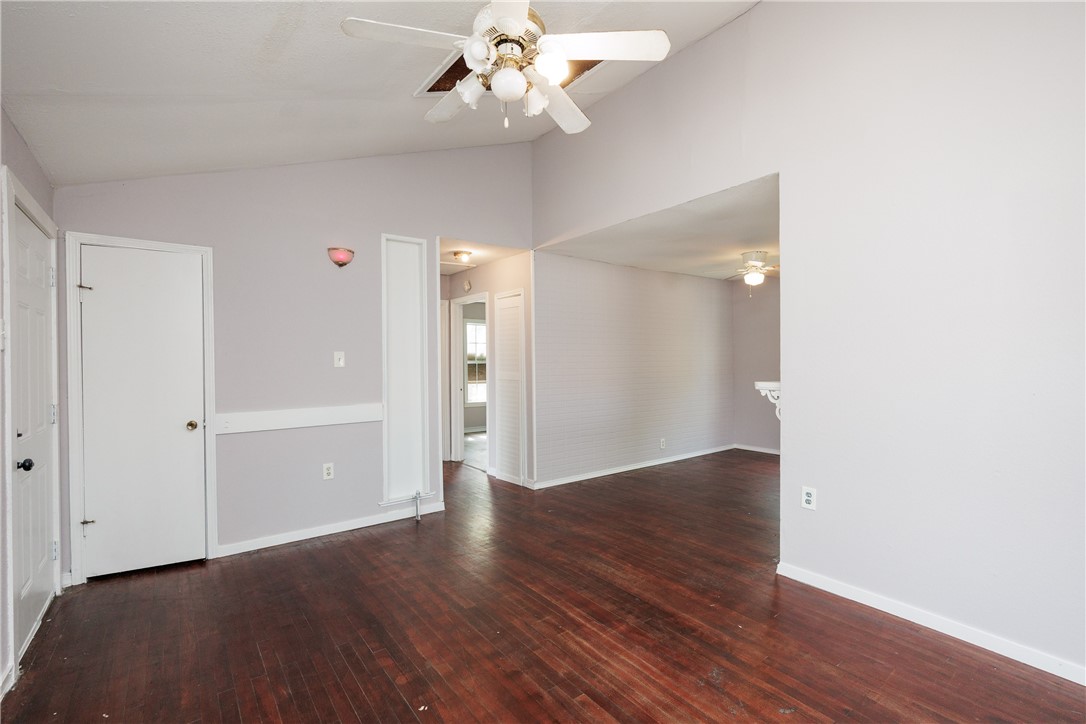245 Cortez St Property Photo 6