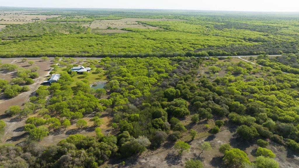 000 Fm 3088 Property Photo 8