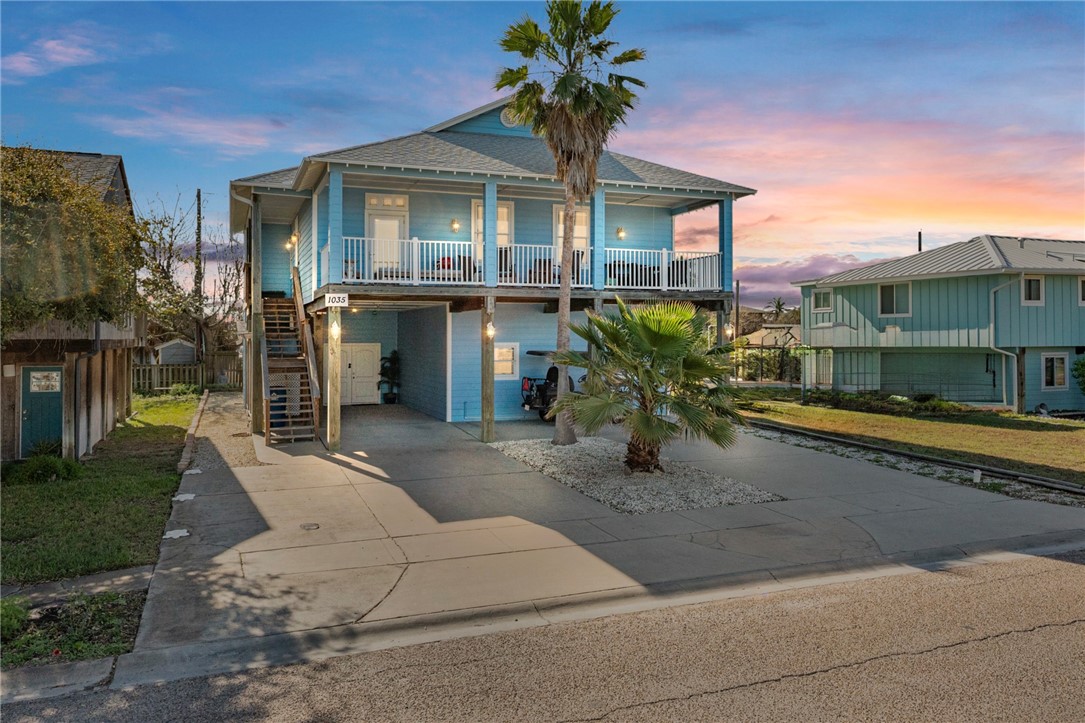 1035 Sea Secret St Property Photo