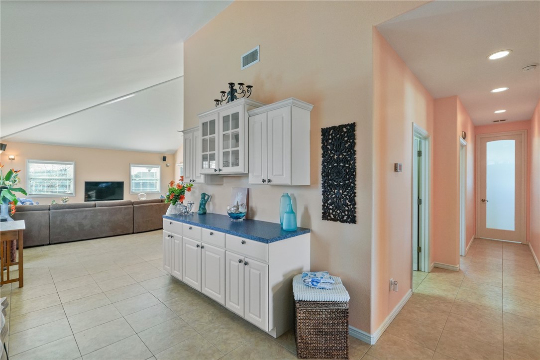 1035 Sea Secret St Property Photo 6