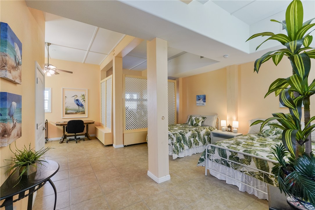1035 Sea Secret St Property Photo 27