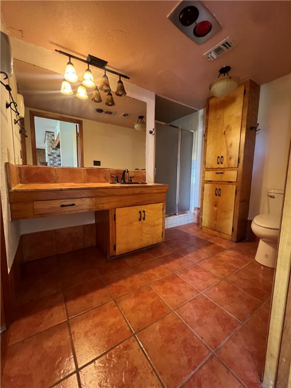 1309 Ebony Property Photo 5