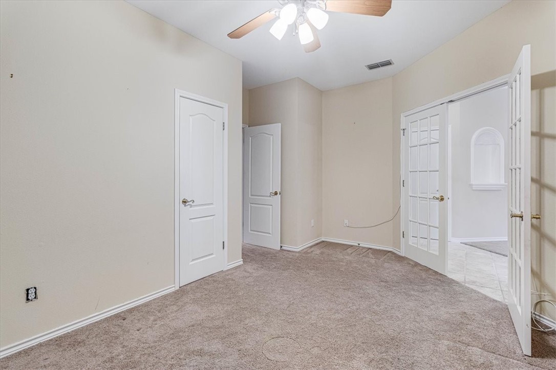 6153 Lemans Dr Property Photo 35