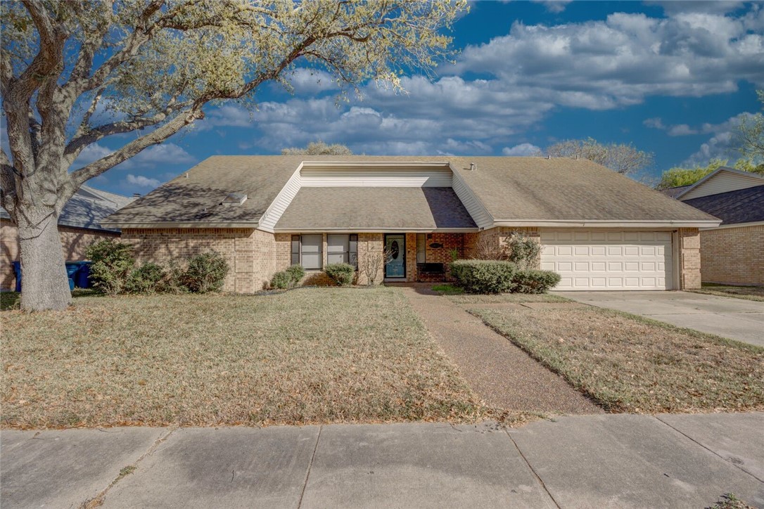 303 Sea Gate Dr Property Photo