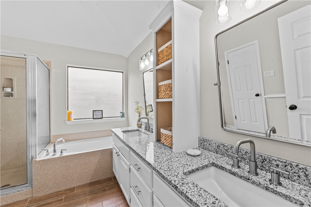 2205 Gershwin Property Photo 20