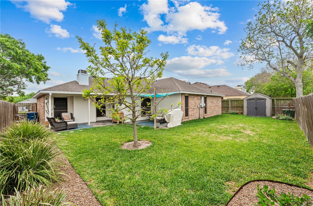 2205 Gershwin Property Photo 33