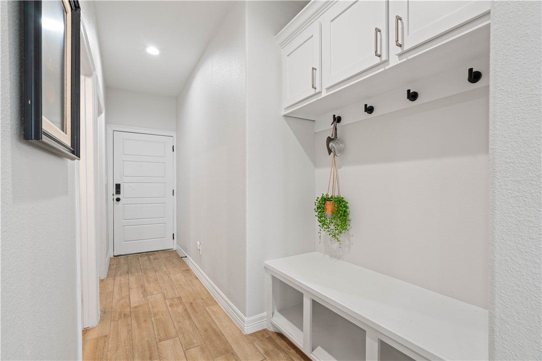4213 Azali Dr Property Photo 13