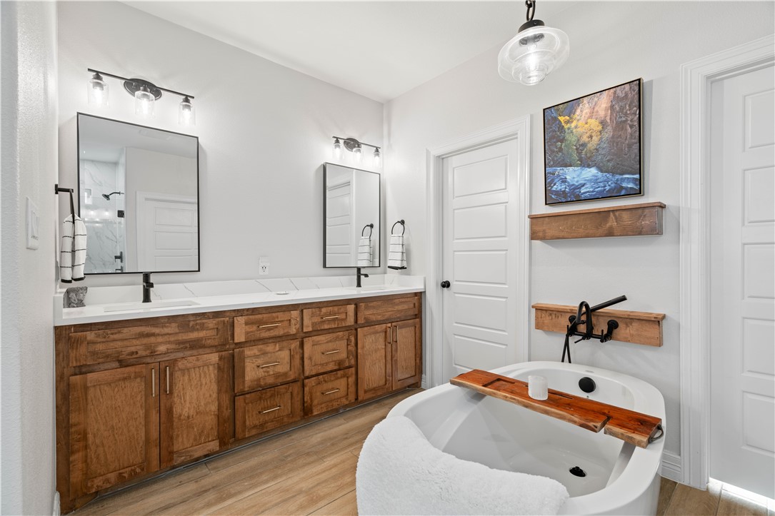 4213 Azali Dr Property Photo 25
