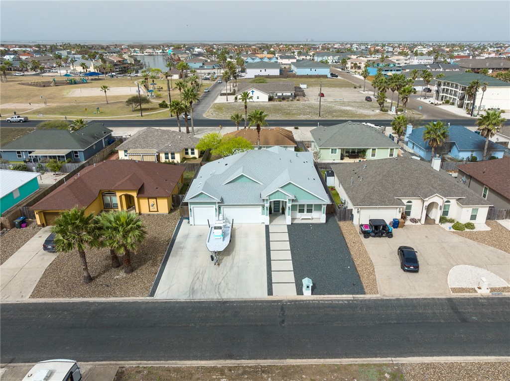 15509 Finistere St Property Photo 36