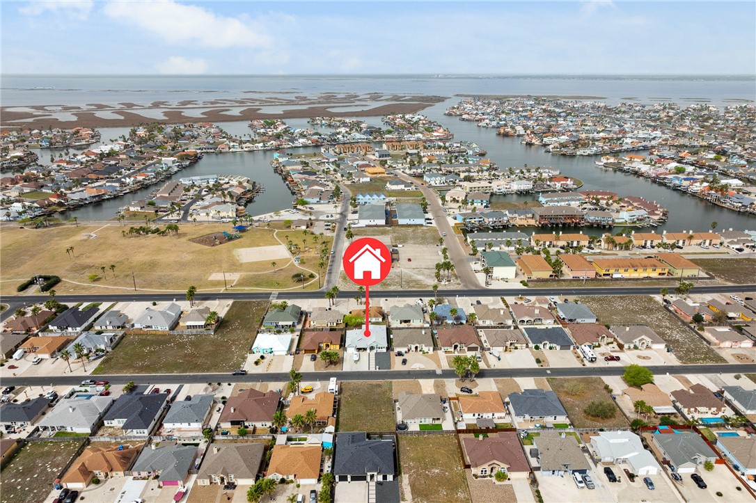 15509 Finistere St Property Photo 39