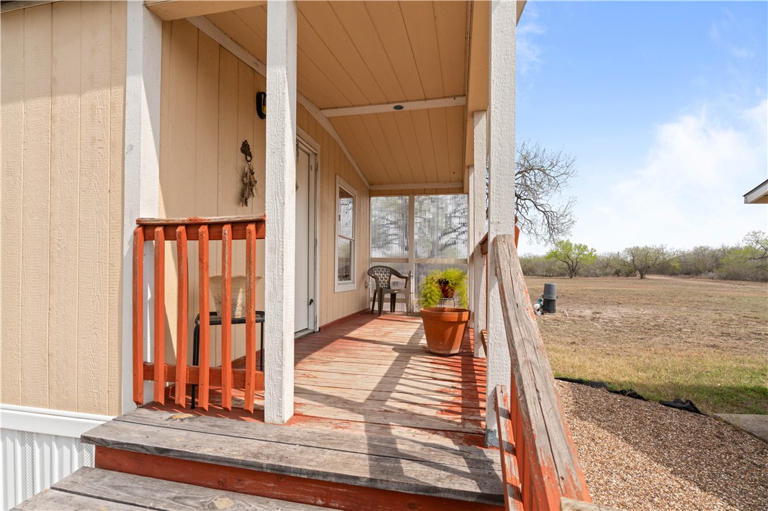 134 County Road 181 Property Photo 5