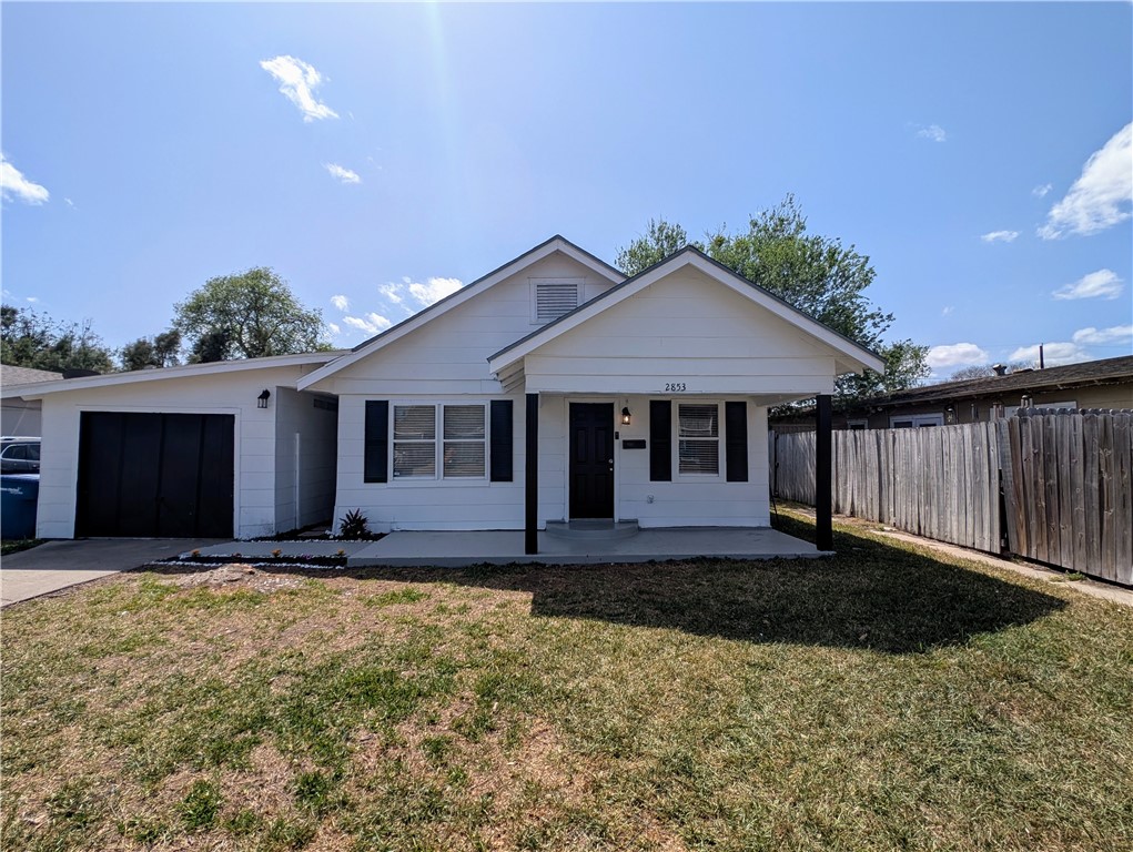 2853 Lawnview St Property Photo
