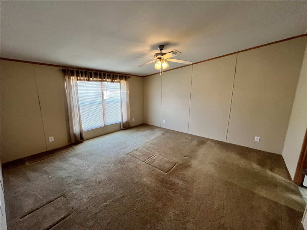 215 Elsie Ave Property Photo 22