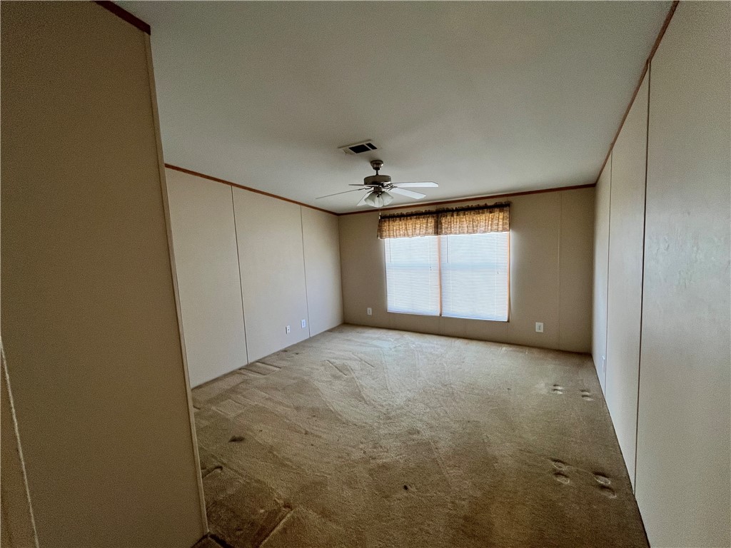 215 Elsie Ave Property Photo 32