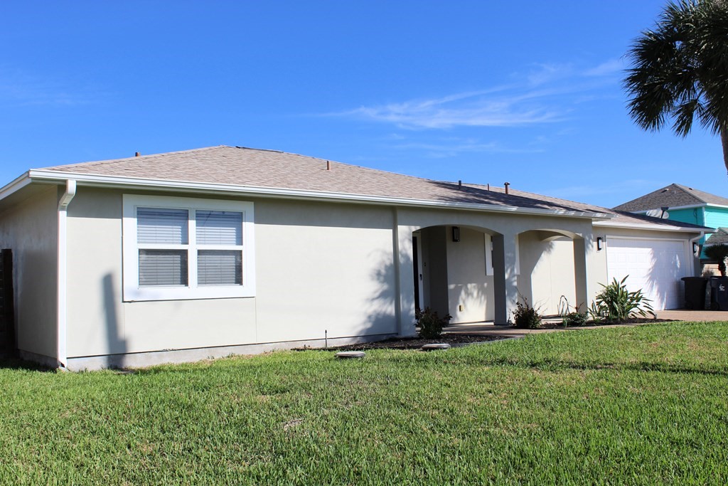 143 Lakeshore Drive Property Photo 2