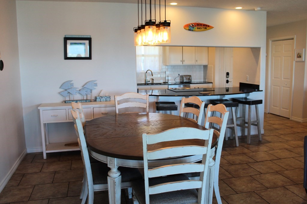143 Lakeshore Drive Property Photo 7