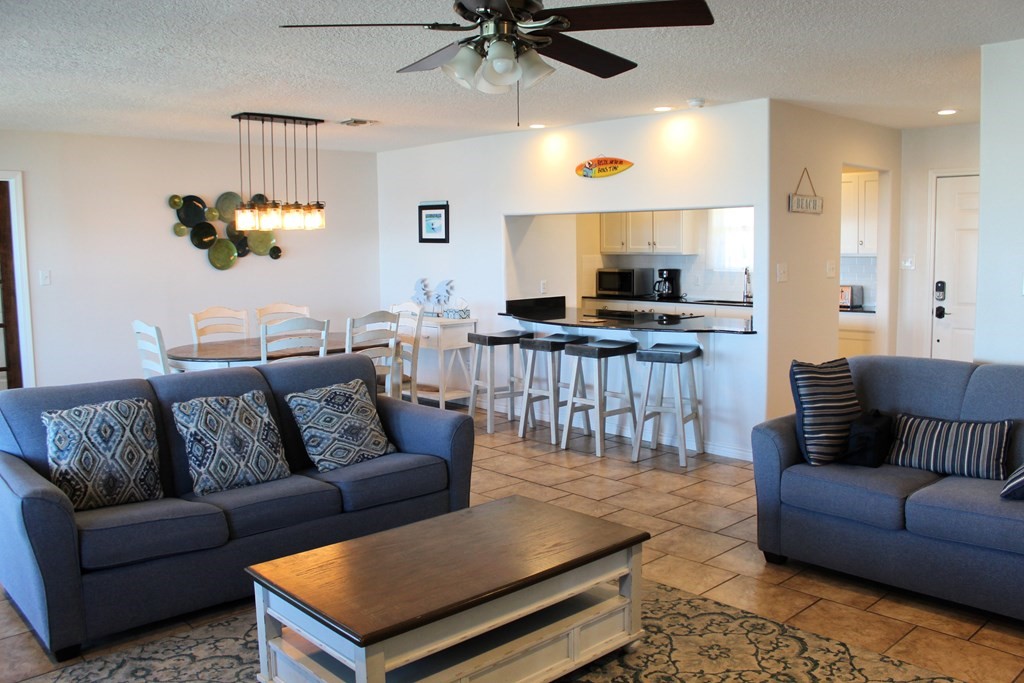 143 Lakeshore Drive Property Photo 9