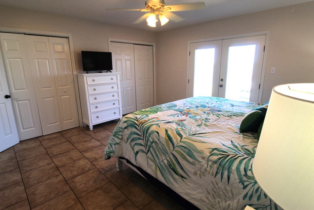 143 Lakeshore Drive Property Photo 19
