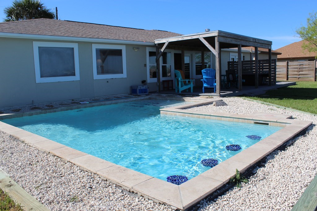 143 Lakeshore Drive Property Photo 24