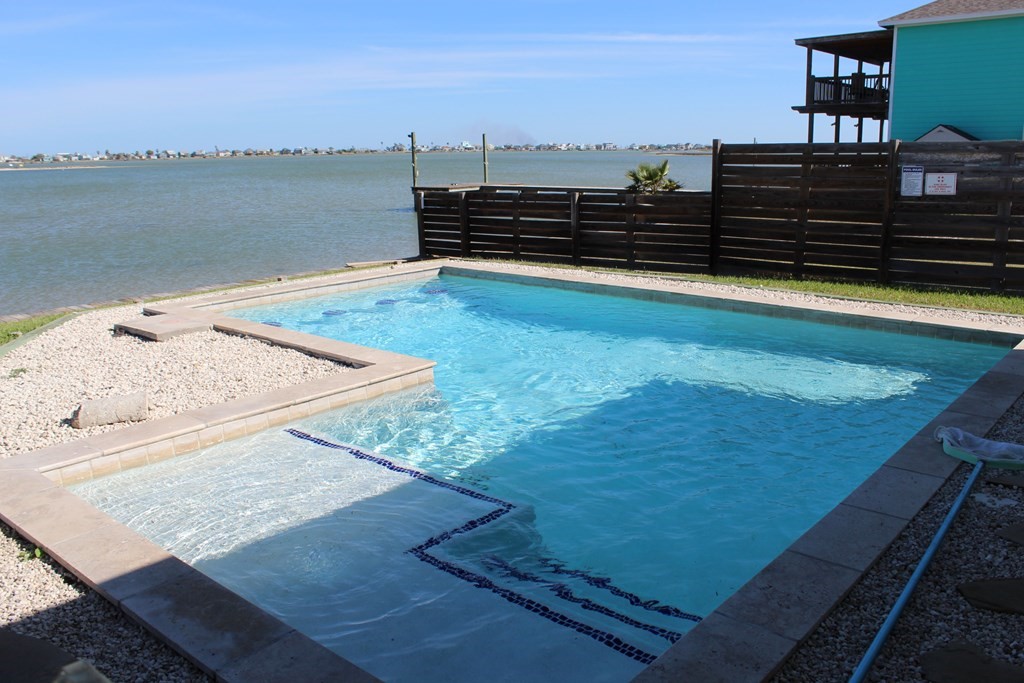 143 Lakeshore Drive Property Photo 25