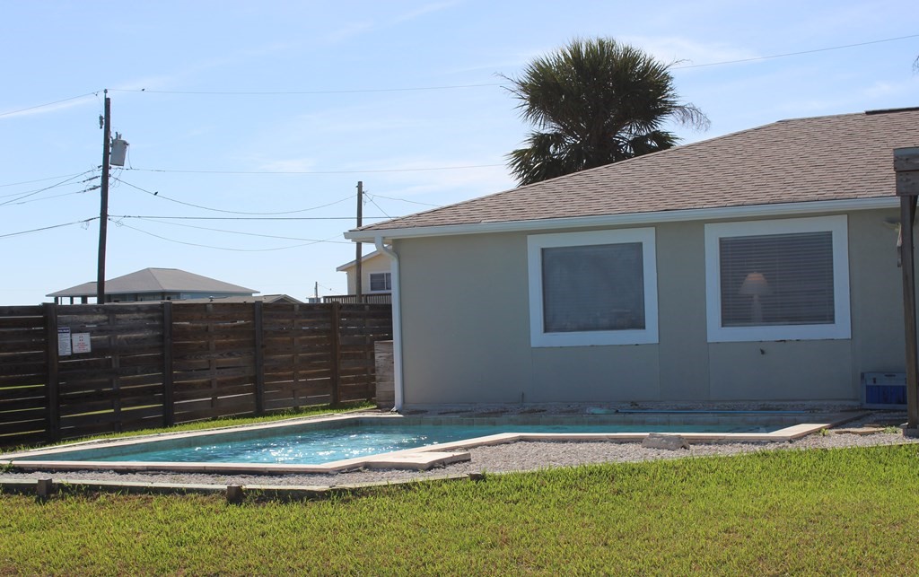 143 Lakeshore Drive Property Photo 31