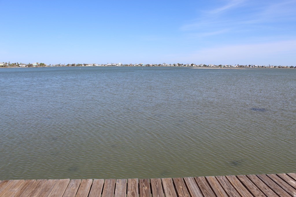 143 Lakeshore Drive Property Photo 34