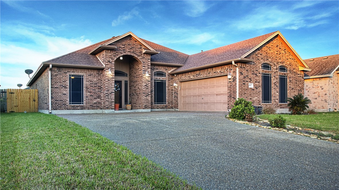 5817 Aava Property Photo