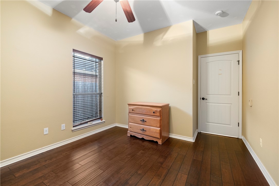 5817 Aava Property Photo 11