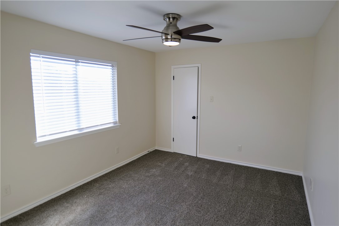 3022 Chapel Creek Dr Property Photo 16