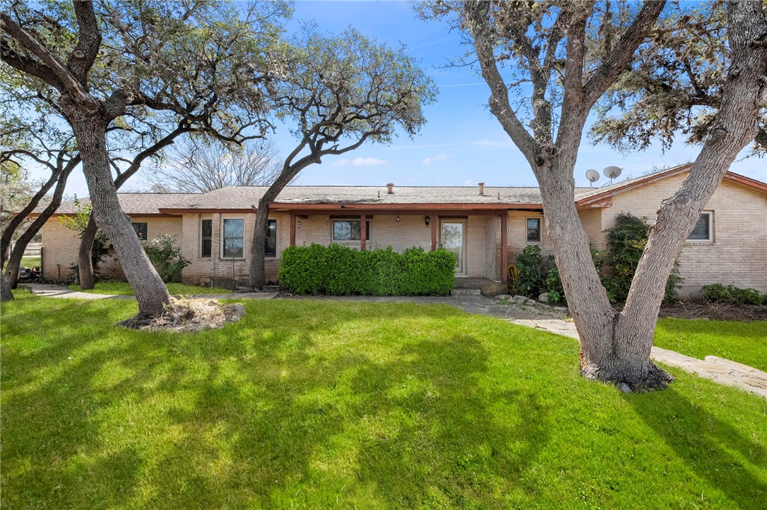 Bandera Real Estate Listings Main Image