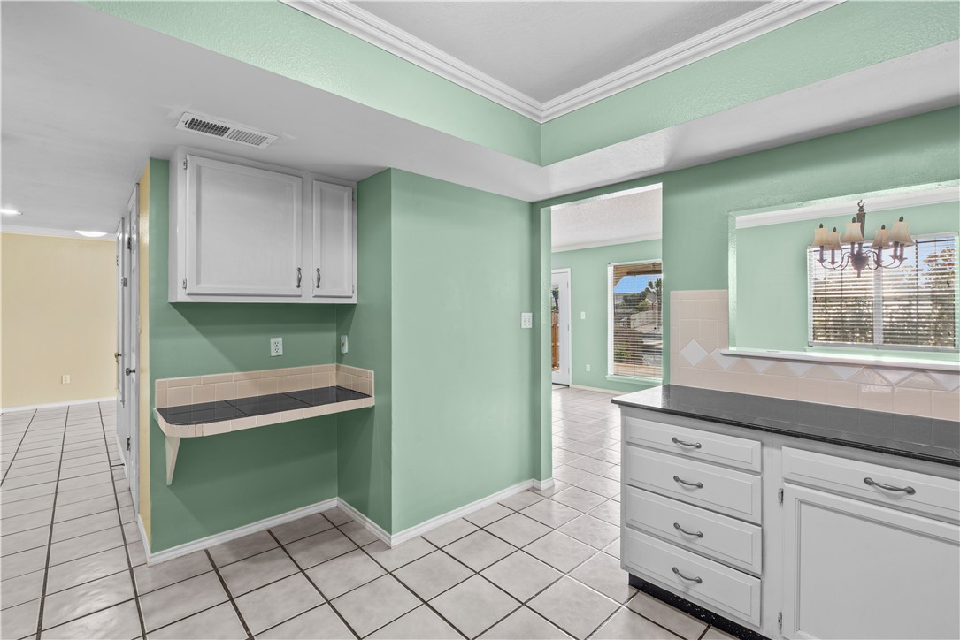 15445 Cruiser St B Property Photo 10