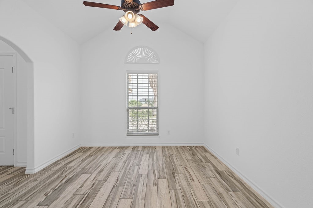 1022 Cape Velero Dr Property Photo 17