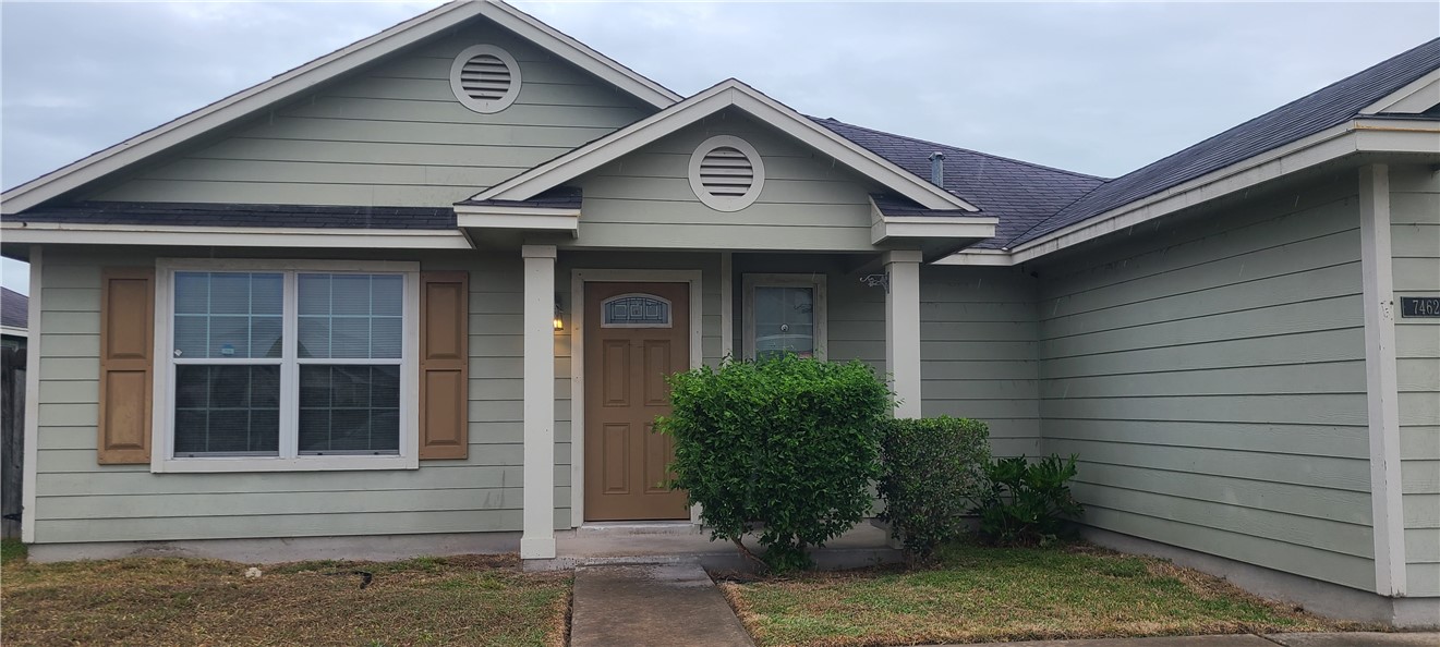 7462 Star Harbor Dr Property Photo