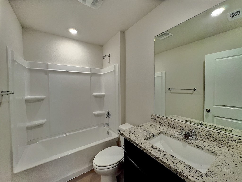 3002 Stone Creek Dr Property Photo 16
