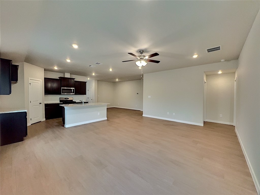 3002 Stone Creek Dr Property Photo 20