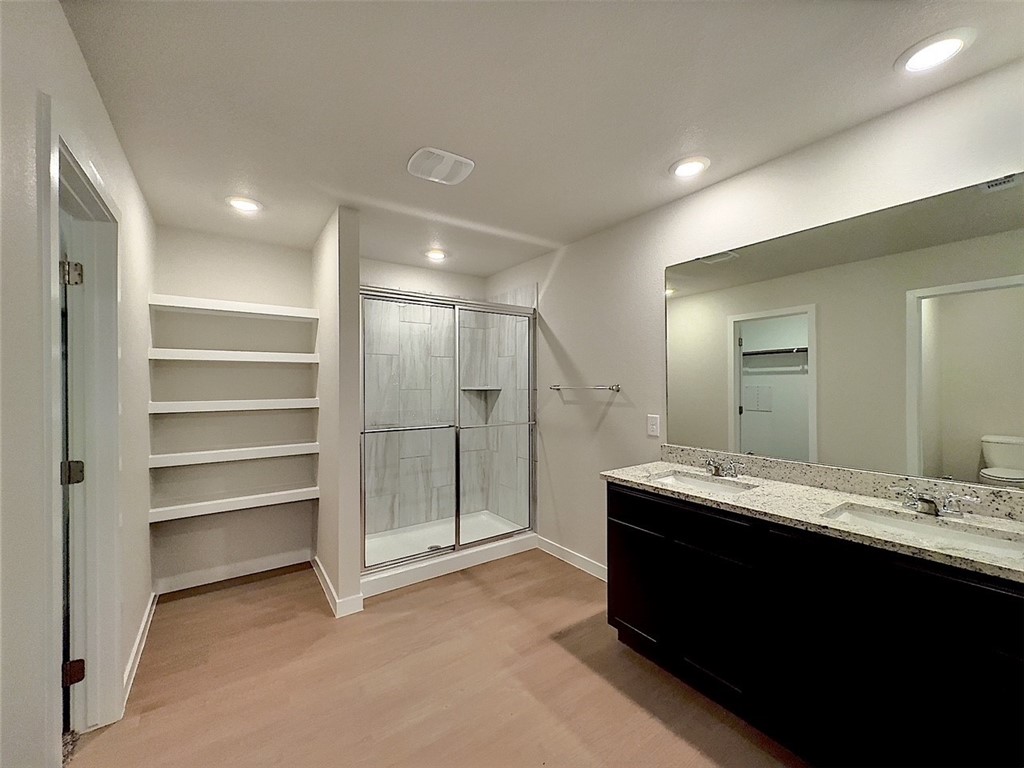 3002 Stone Creek Dr Property Photo 24