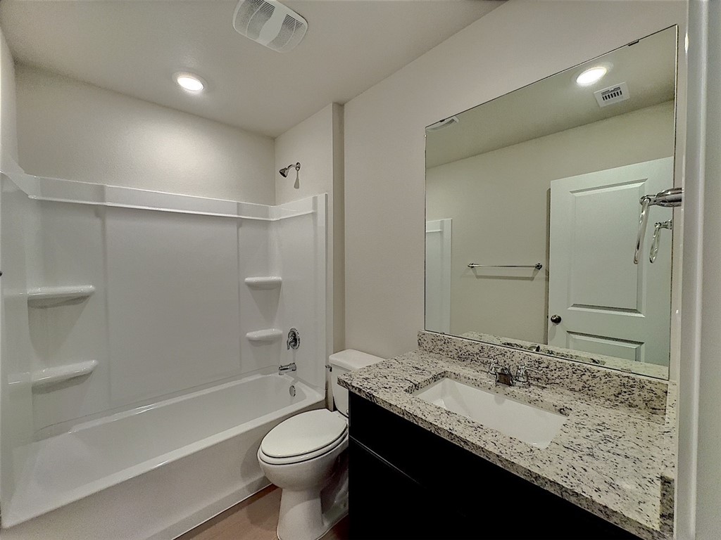 3014 Stone Creek Dr Property Photo 15