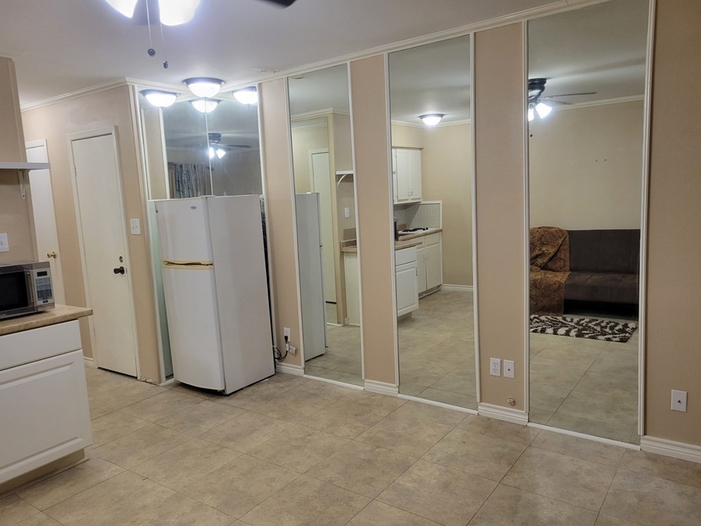 3938 Surfside Blvd #2322 Property Photo 6