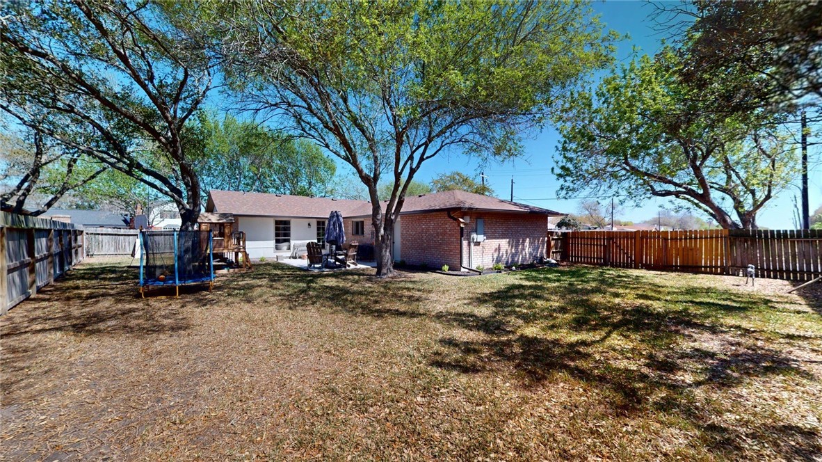 402 Seco Dr Property Photo 36